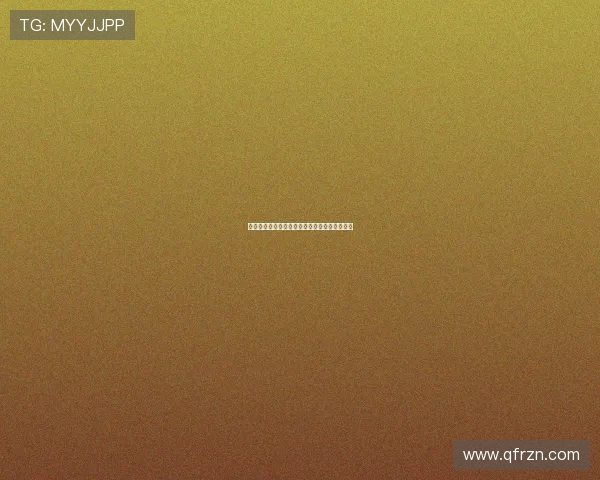 《在云端》：漂浮于现实与理想之间的温柔触动